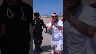 Tipping taxi driver $1000 if he wins Rock Paper Scissors