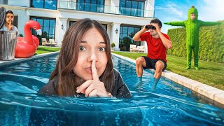 CACHE-CACHE GÉANT DANS UN CAMPING ! je finis à l'eau