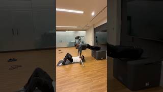 BENCH PRESS CHALLENGE #nba #challenge #GYM #basketball #athlete