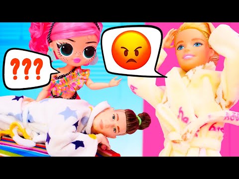 Le bambole Barbie e Ken vanno alla spa! Video per bambini e giochi con le bambole Barbie