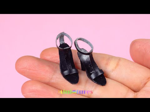 DIY Fashionable sandals and high heels for dolls #Shorts