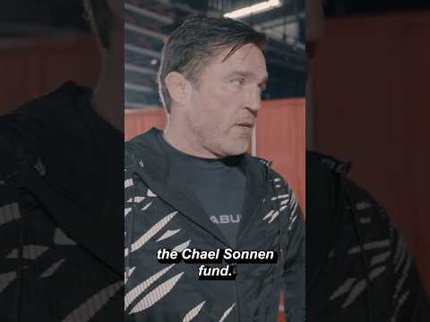 Chael Sonnen will NOT be donating to charity 😂 #ufc #chaelsonnen
