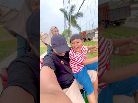 BECAKNYA DI TABRAKIN MAMA #minivlog #hiburanshorts #anakdesa #vlog