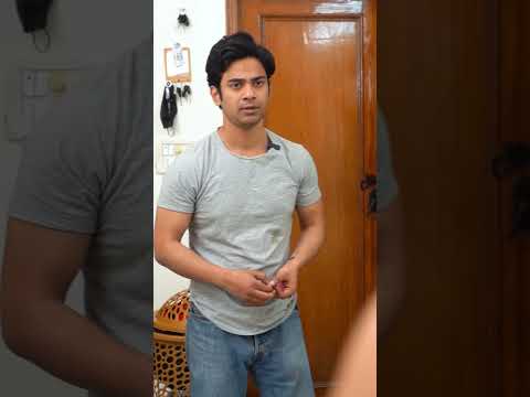Maalkin ko dekh raha tha
