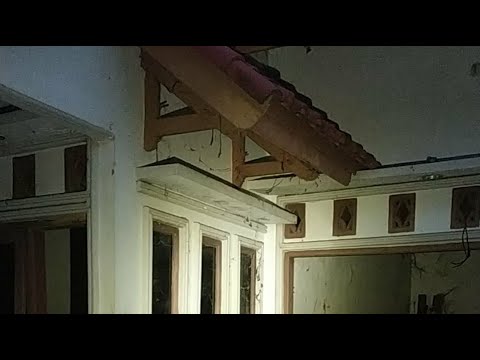 RUMAH NENEK GAYUNG!!!