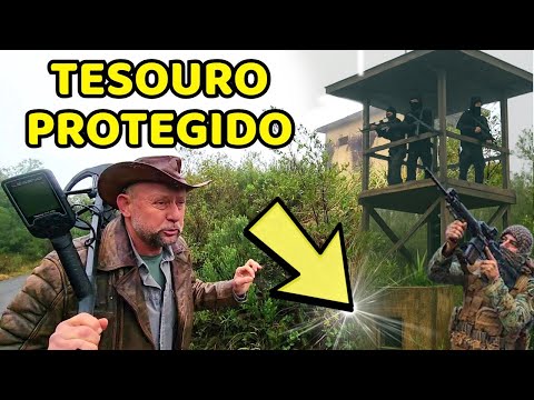 Parede SECRETA na casa dos BANDIDOS