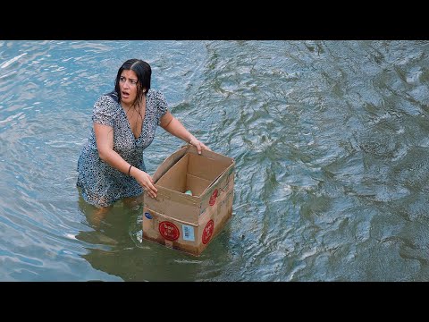 Abandono a su bebé en el río para que su madre no se entere lo que hacía a sus espadas