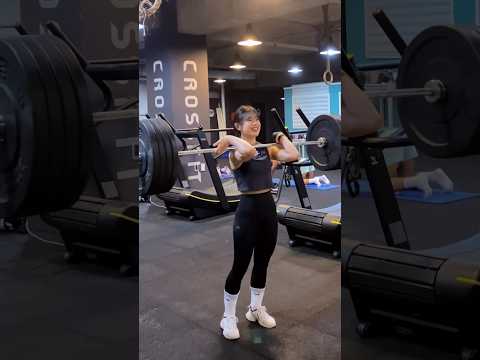[은비타민] 클린 할 때 습관은 윙크? #shorts #crossfit #운동하는여자