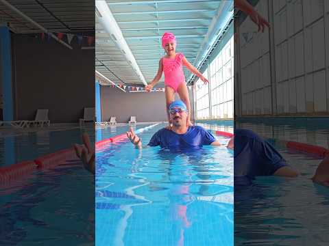 جاهزين تشوفوا فيديو تعليم السباحة🏊لكيكي😍#hasanandnour