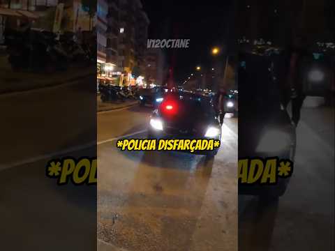 um MALUCO no semáforo!