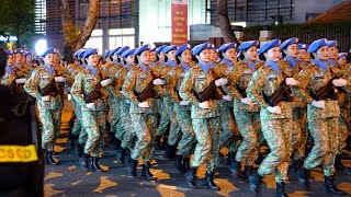 Mãn nhãn xem Quân đội, Công An hợp luyện diễu binh trước Dinh Độc Lập