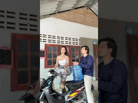จับดีๆหน่อยสิ #funny #comedy #shortsfeed #fypシ #viral