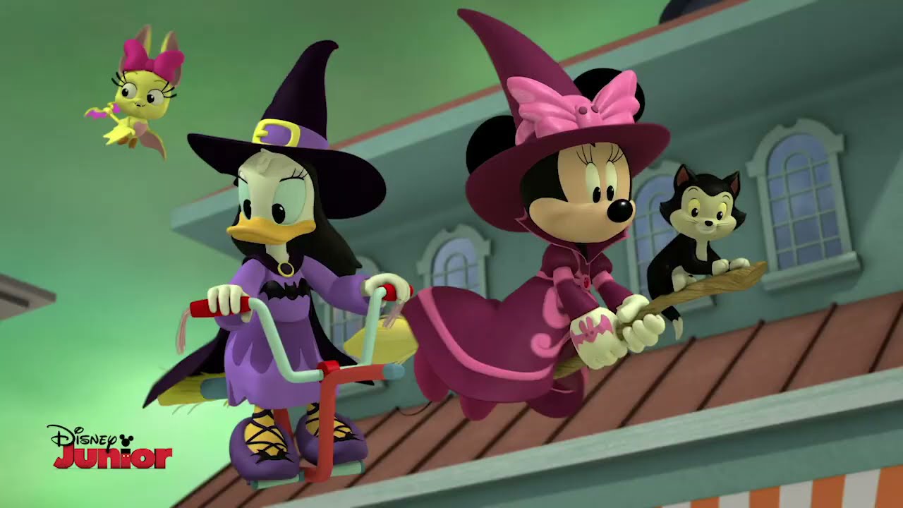 Mickey's Tale of Two Witches Trailer thumbnail