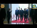 لحظة وصول الرئيس عبد الفتاح السيسي ليشهد انطلاق المؤتمر الاقتصادي مصر ٢٠٢٢