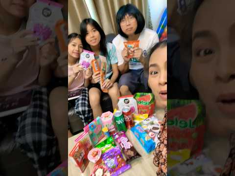 หยิบขนมตามสีวันเกิด ขนมใหม่ๆมาเพียบเลย #กิ่งแก้มdiy #ตลก #สนุก  #ฮาๆ #ขำขัน #ตลกฮาฮา #ขำๆ #เซเว่น