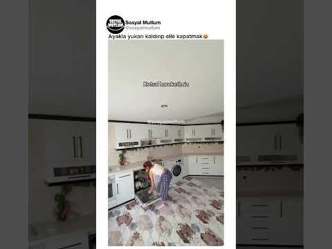 Ayakla yukarı kaldırıp elle kapatmak😂