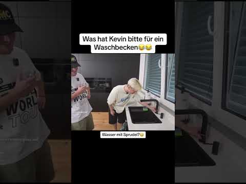 Kevin zeigt seine WASCHBECKEN