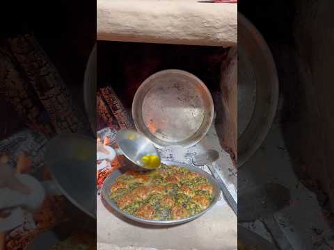 Spinach and meat Bread with Cheshme Meals ๐ฑ๐ฅฉ#food#bread#spinach #meat