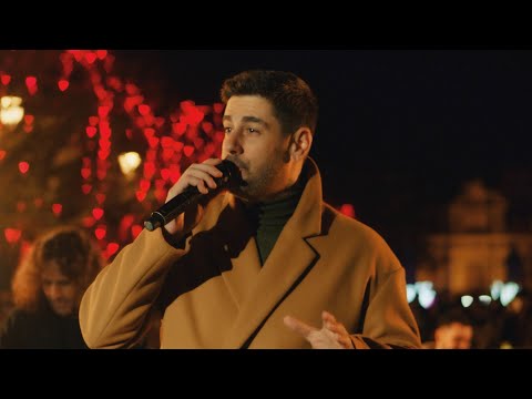 Melendi - Llegó La Navidad (Vídeo Oficial)