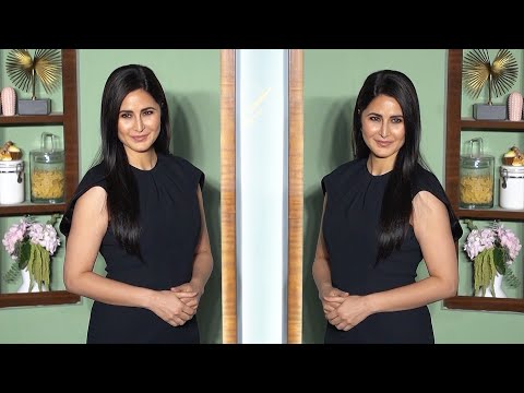 Katrina Kaif Flaunts Her Pregnancy Glow at NMACC Art Cafe Launch