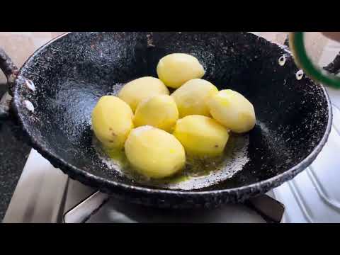 Aloo dum recipe | potatoes recipe |chapati side dish | breakfast recipe