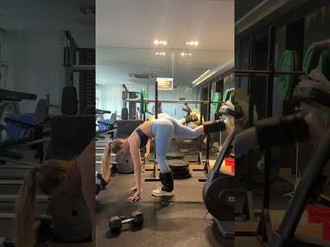Que se sentirá ser hombre, no? Jajajja vayan a ver el vlog de mi vuelta a la pasarela en mi canal 👠