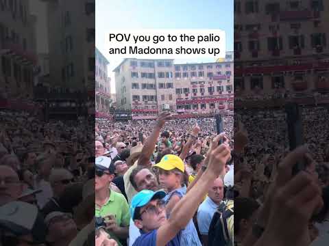 📍Palio di Siena 🇮🇹 #visititaly #paliodisiena #siena #madonna #italy 📹 @Marco Biribò