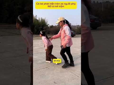 Giúp đỡ cô gái thoát khỏi tên trộm trên xe
