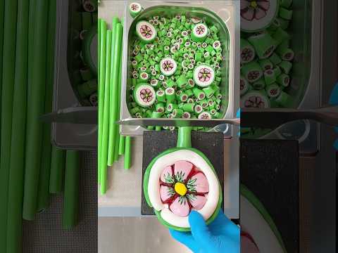 Cutting Candy into Gorgeous Flower Designs is Mind-Blowing!