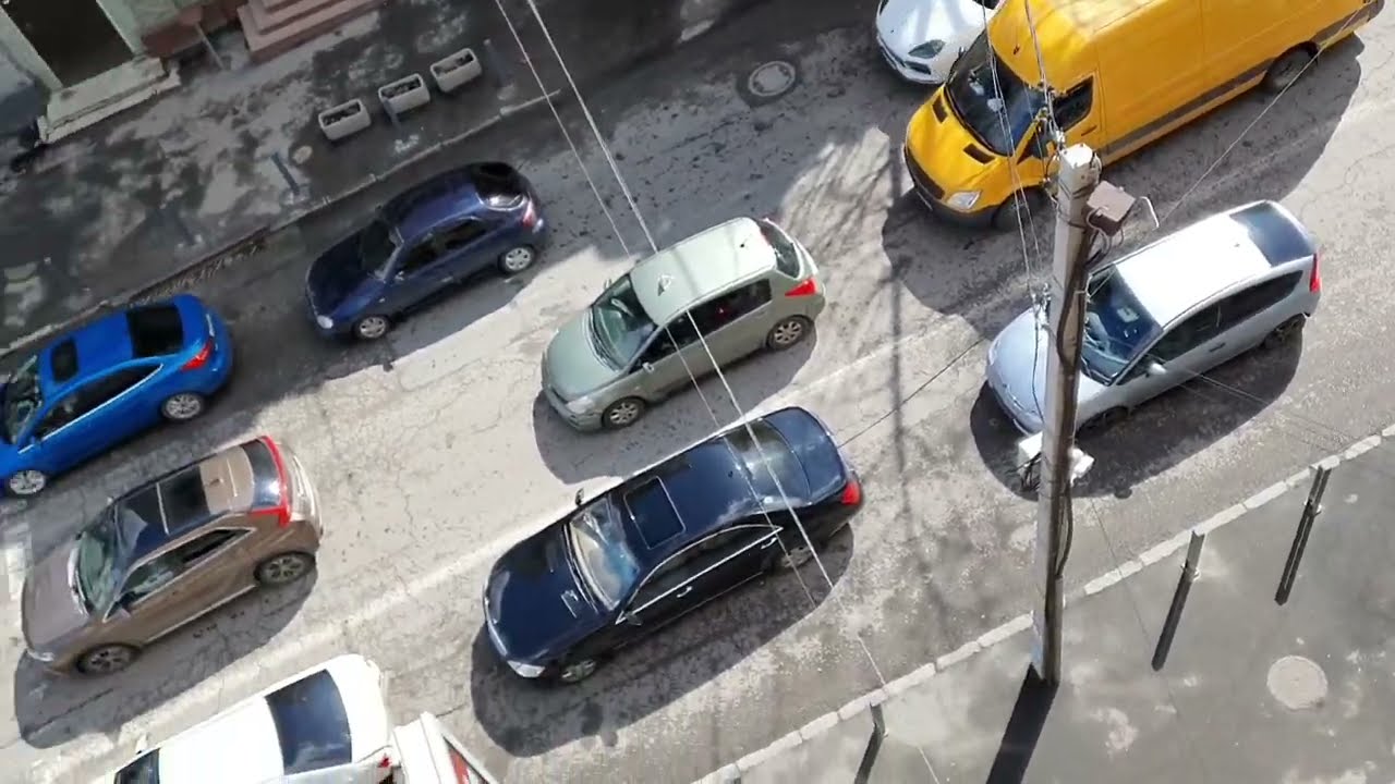 Мгновенная карма. ну ничё. Убираю квартиру