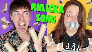 Když nechá na wc ruličku (Official Music Video)