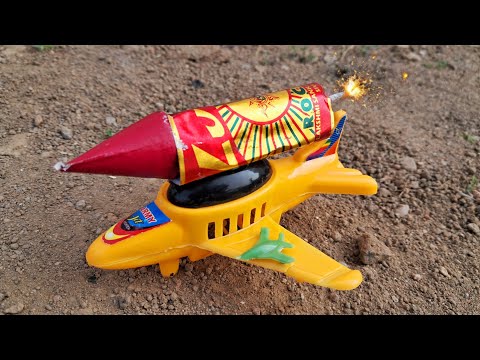 Toy Plane + Diwali ROCKET 🚀  || Rocket On Plane 💥 || Amazing Experiment 🔥 || Cracker Testing