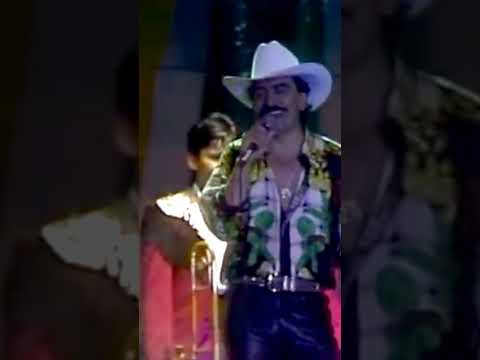 #CarreraAMuerte, dedicado a #LaRancherada, a la gente que no trae de adorno el sombrero!
