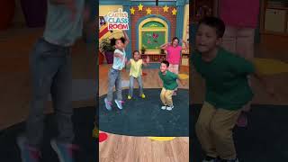 A friendly cast competition! Who won? ⭐️ #movewithcaitie #shorts #supersimpleplay