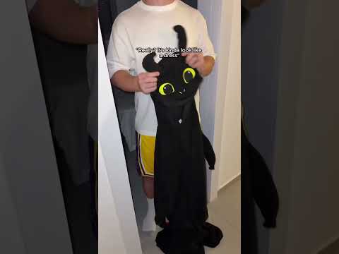 Got him 😭 #httyd #howtotrainyourdragon #pajamas #couplegoals #onesie #winter