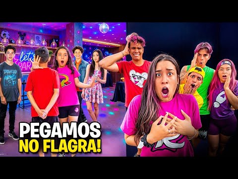 A CLARA FEZ UMA FESTA ESCONDIDA DOS PAIS DELA *Pegamos no flagra ?