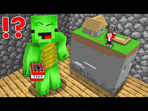 I Trapped My Friend in a Tiny World in Minecraft Challenge - Maizen JJ and Mikey