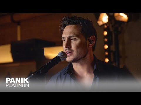 Γιάννης Γρόσης - Απόψε Λείπεις (LIVE by NĀLU) - Official Music Video