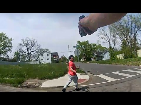 Police Chase Man Who Won’t Leave Woman Alone