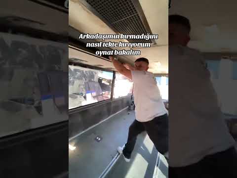 Tekte kırarım diyen var mı #otobüs #eglence #stressrelief #asmr #brokenwindow