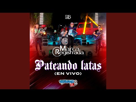 Pateando Latas (En Vivo)