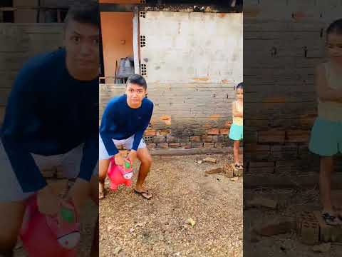 LAYLLA LEVOU O BURRINHO😂😂😂