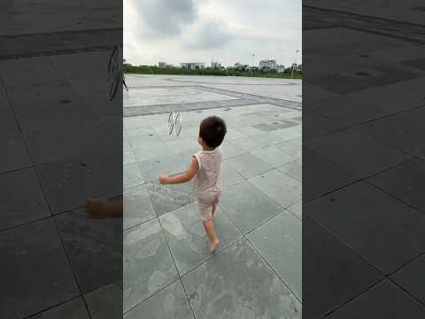 Đang thả diều thì tuột dây chạy đuổi hết hơi #kite #shorts #dieusao #kiteflying #patang #layangan