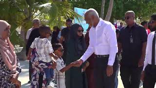 #Livestream: President arrives in B. Dhonfan