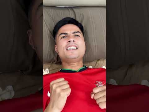 Ronaldo và Messi ai mới là người đi vệ sinh trên giường #shorts #funny