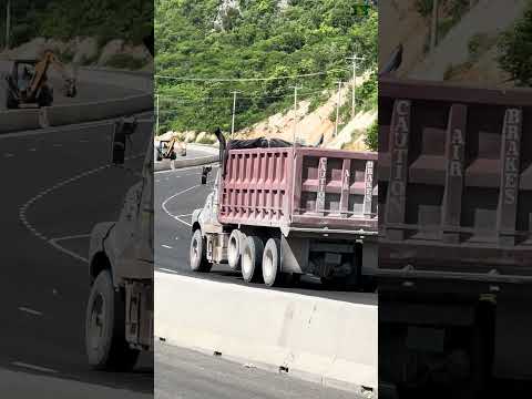 L9000 with n14 Cummins