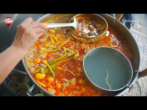 Bún Bò Chợ Tân Hương Ngon Rẻ Lâu Đời Tô Từ 35K ở Sài Gòn
