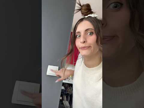 La lumiere MAGIQUE 🙂🍏 J’AI TESTÉ POUR VOUS ! #shorts  #funny #relatable #wtf