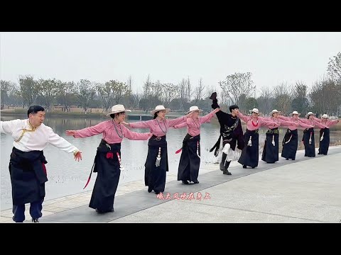 Very Beautiful Tibetan dance and Tibetan song "brave brave"