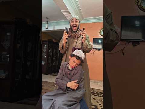 الحل الوحيد عشان ابنك يسيب الموبايل 😄😄